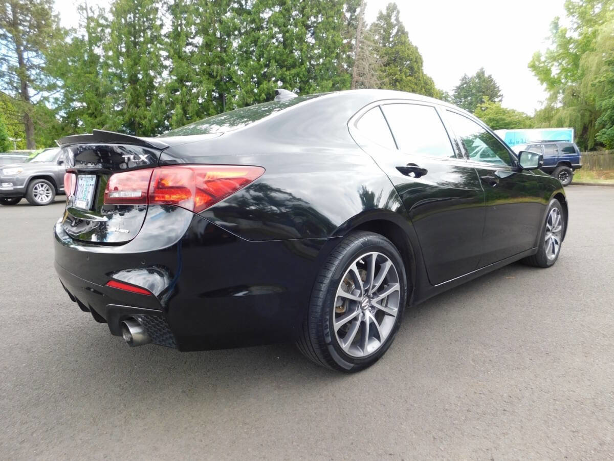 Used 2017 Acura TLX V6 SH-AWD w/ Advance Package image 2