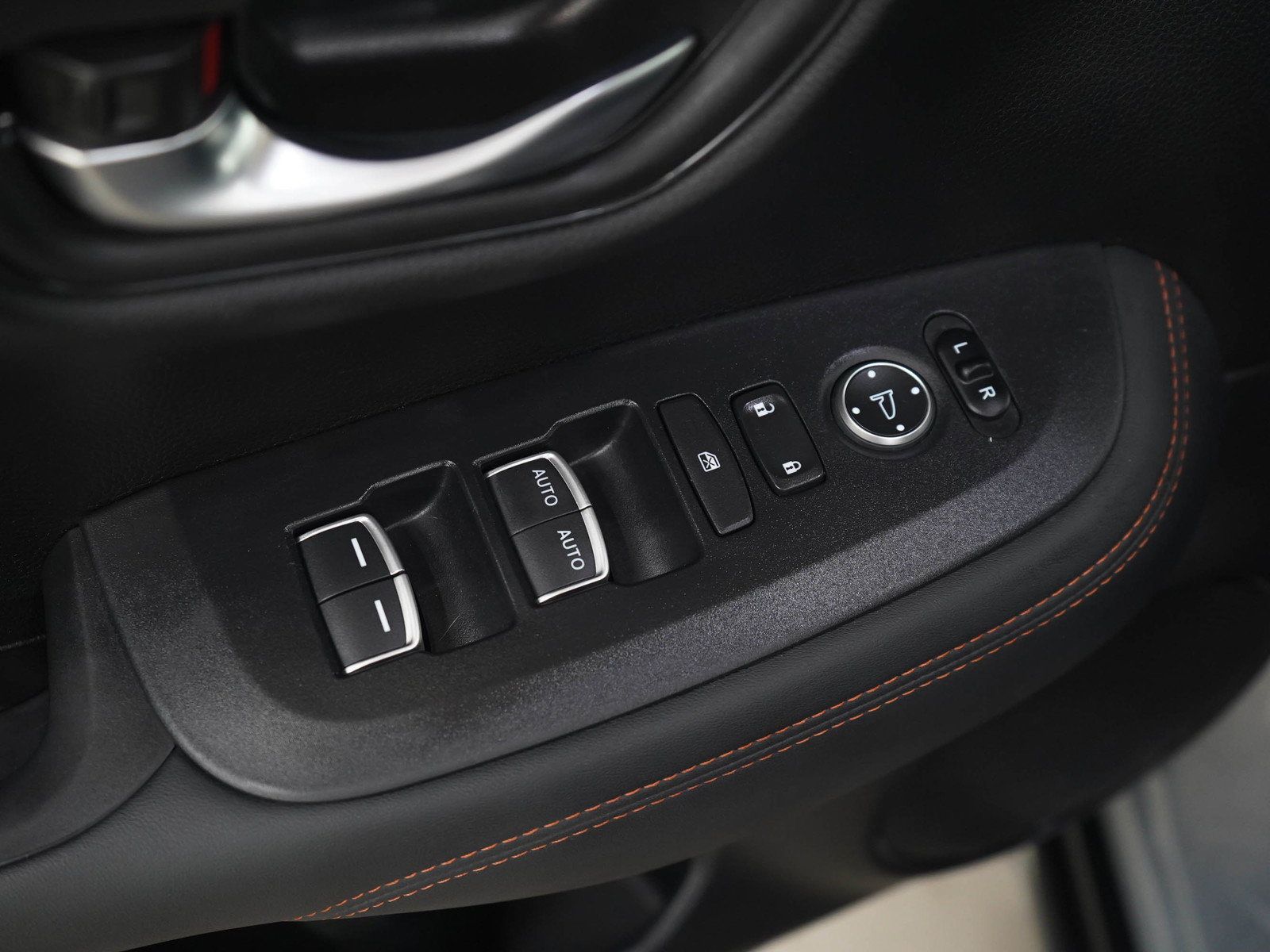 Used 2024 Honda HR-V Sport image 19