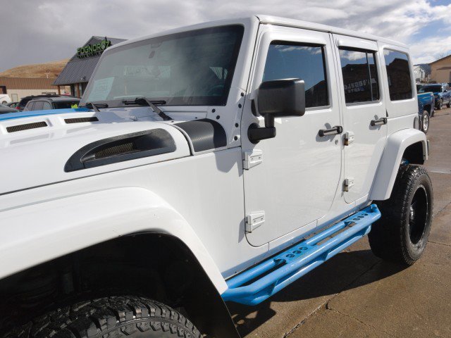 Used 2016 Jeep Wrangler Unlimited Sahara w/ Max Tow Package AWD/4WD image 7
