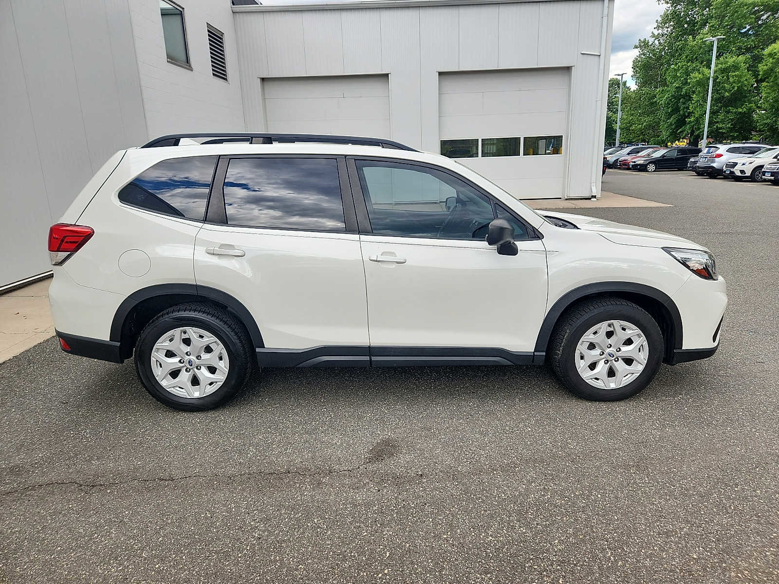 Used 2020 Subaru Forester w/ Alloy Wheel Package AWD/4WD image 7