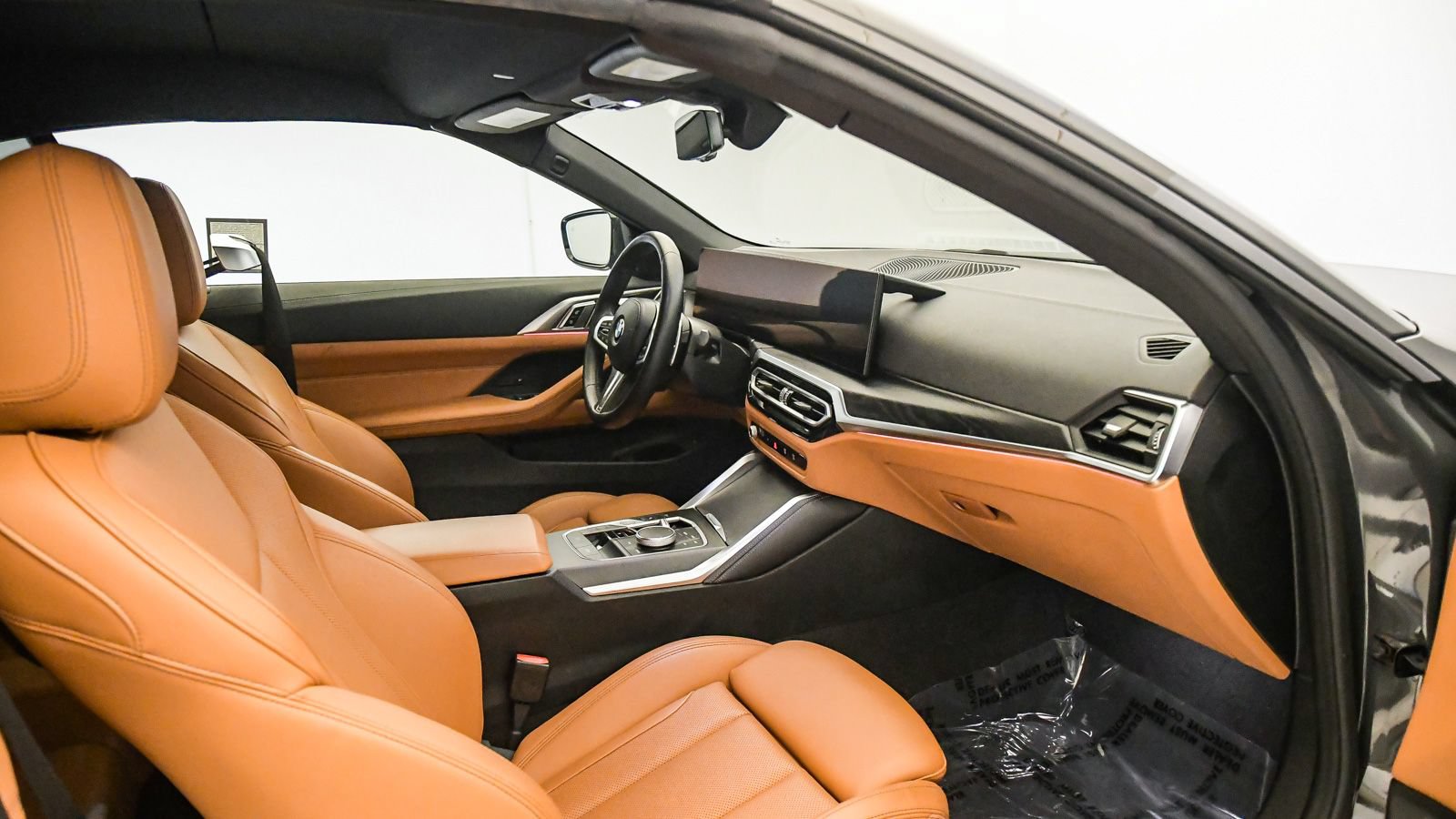 Used 2024 BMW 430i Convertible w/ M Sport Package RWD image 16