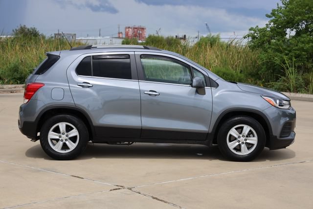 Used 2019 Chevrolet Trax LT w/ LT Convenience Package FWD image 8