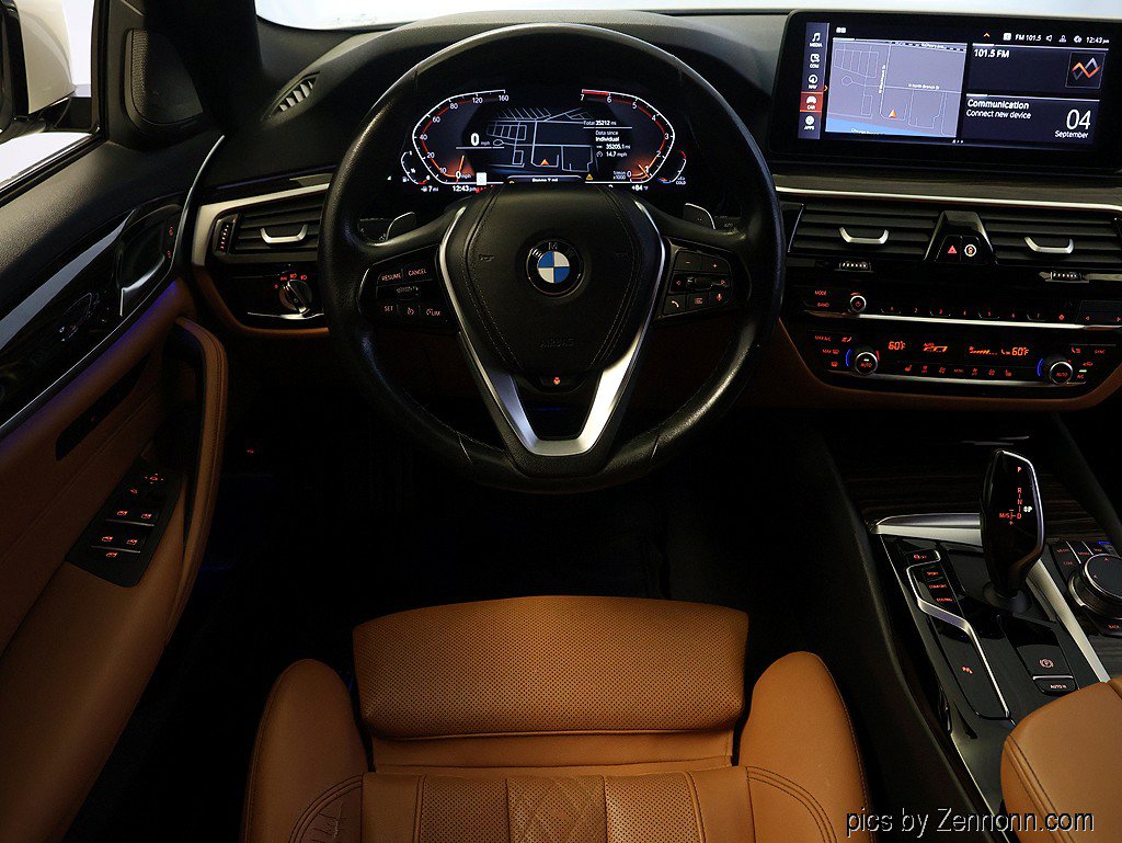 Certified 2023 BMW 530i xDrive w/ Premium Package AWD/4WD image 15