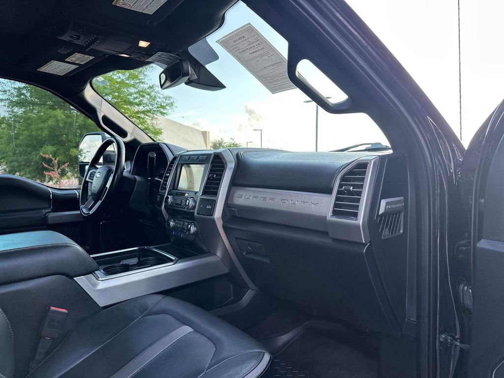 Used 2018 Ford F250 Platinum w/ Platinum Ultimate Package AWD/4WD image 39