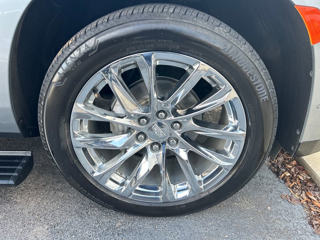 Certified 2023 Cadillac Escalade Premium Luxury w/ LPO, Radiant Package image 37