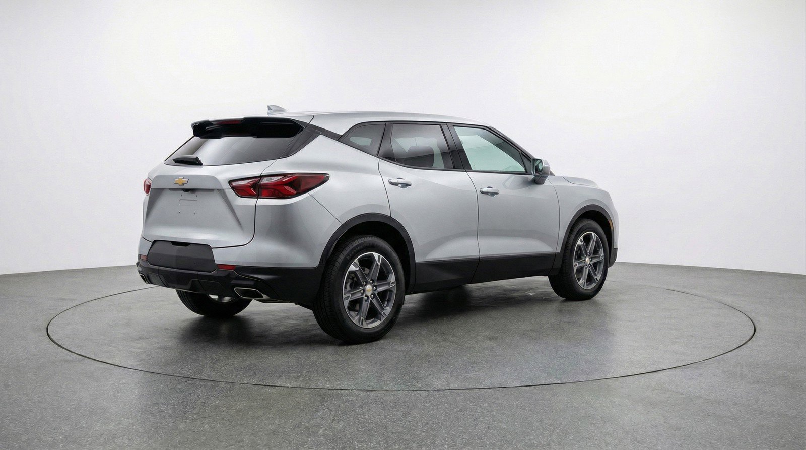 Used 2025 Chevrolet Blazer LT FWD image 9