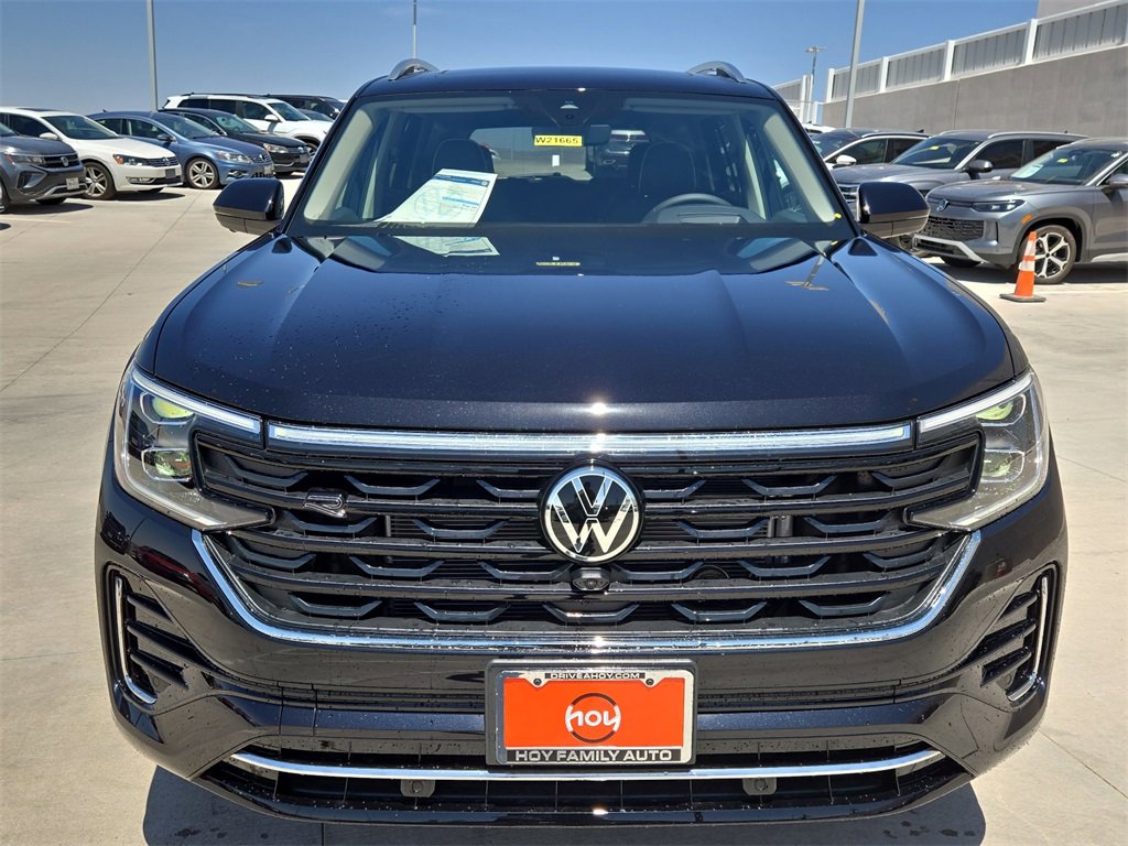 New 2025 Volkswagen Atlas SEL Premium R-Line image 3