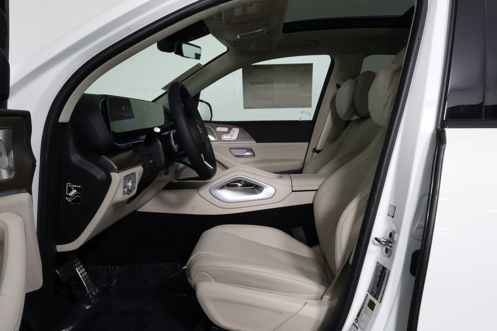 New 2026 Mercedes-Benz GLS 450 4MATIC image 5