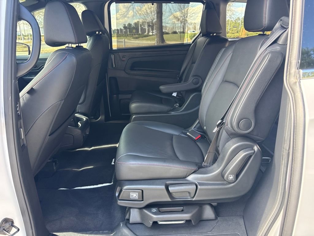 Certified 2024 Honda Odyssey Sport image 23