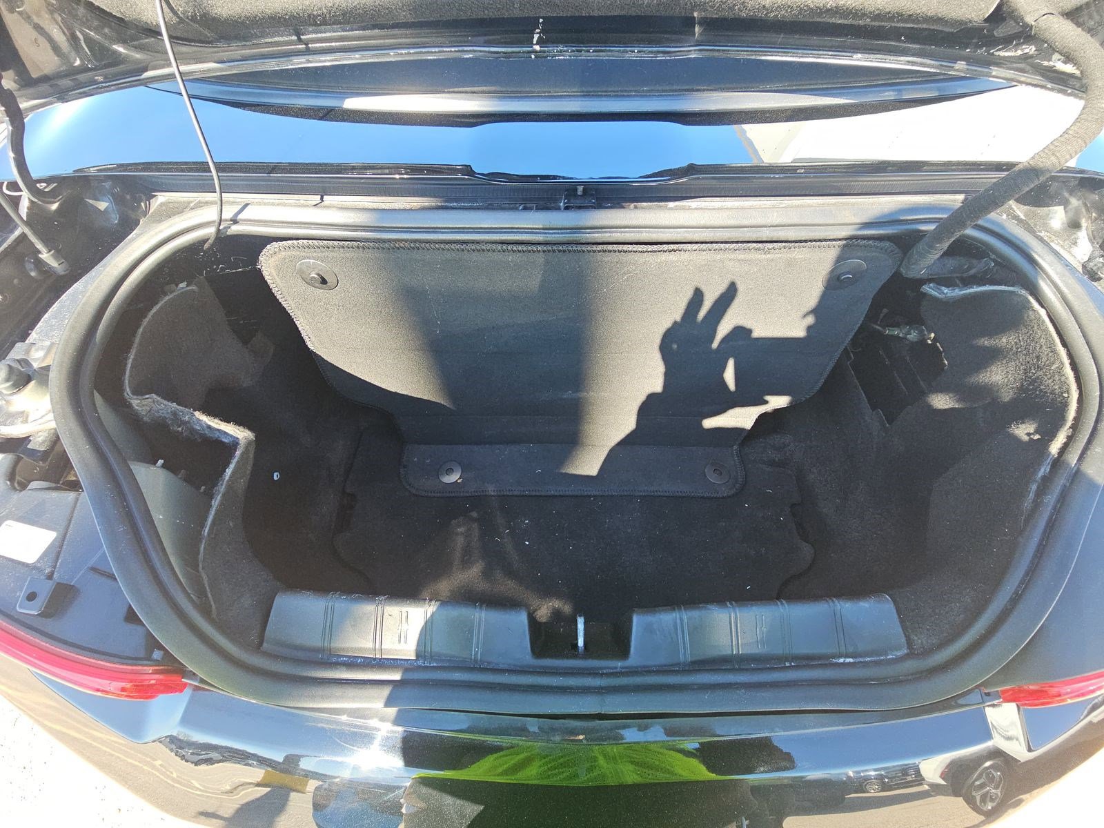 Used 2020 Chevrolet Camaro LT image 13