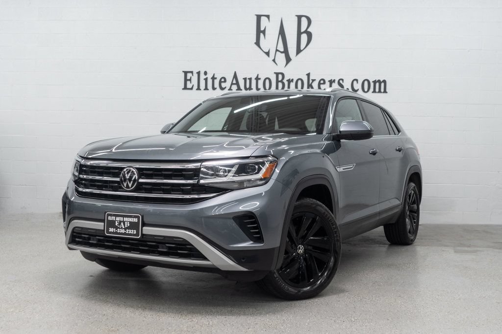 Used 2023 Volkswagen Atlas Cross Sport SE w/ Black Wheel Package