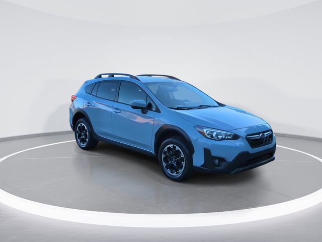 Used 2023 Subaru Crosstrek 2.0i Premium AWD/4WD image 2