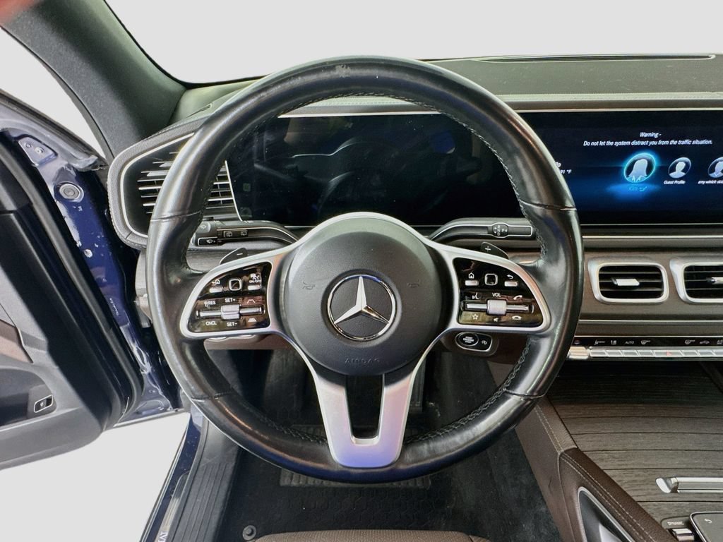 Used 2021 Mercedes-Benz GLS 450 4MATIC image 11
