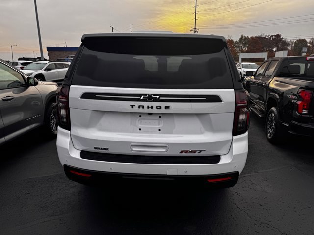 Used 2023 Chevrolet Tahoe RST w/ Luxury Package image 3
