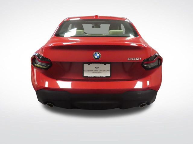 Used 2024 BMW 230i Coupe w/ Premium Package image 4