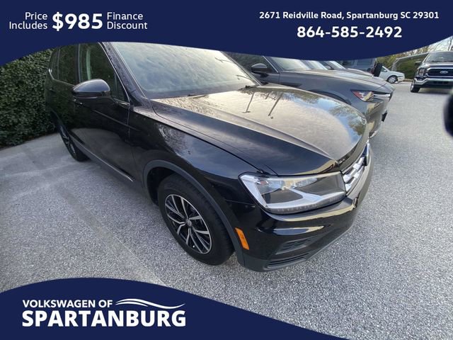 Used 2021 Volkswagen Tiguan SE w/ Panoramic Sunroof Package image 1
