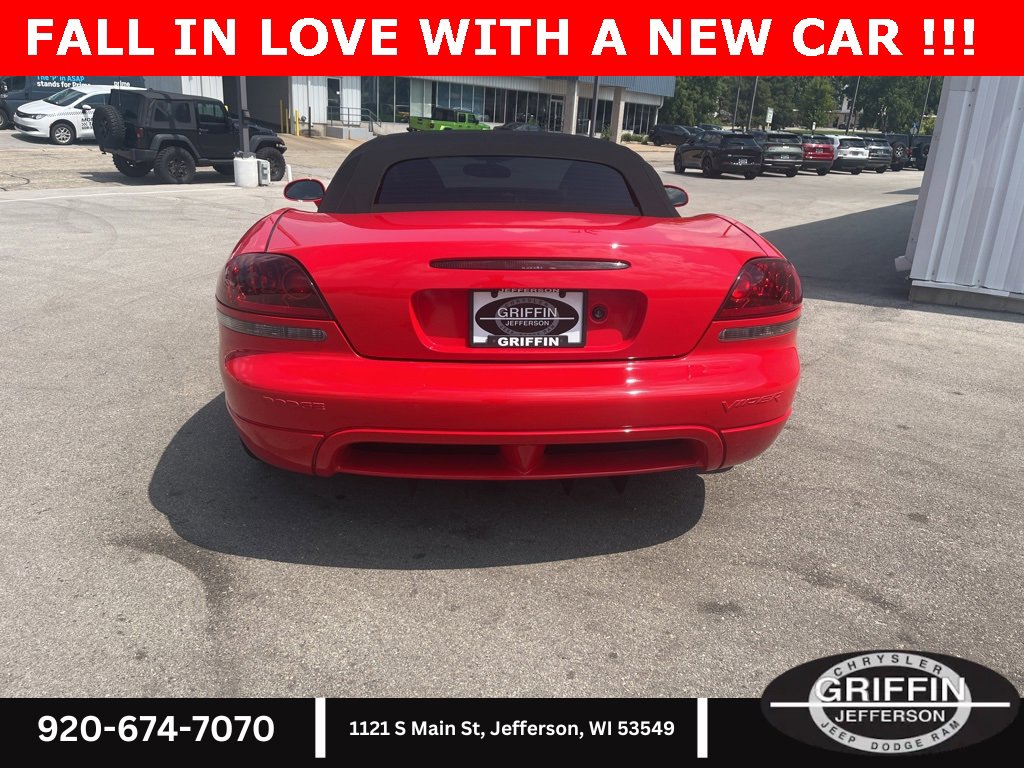 Used 2003 Dodge Viper SRT-10 image 4