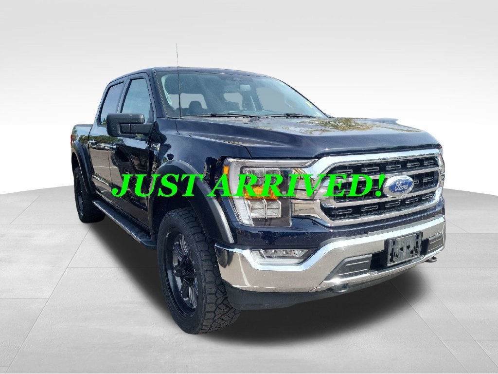 Used 2022 Ford F150 XLT w/ Equipment Group 302A High AWD/4WD image 3