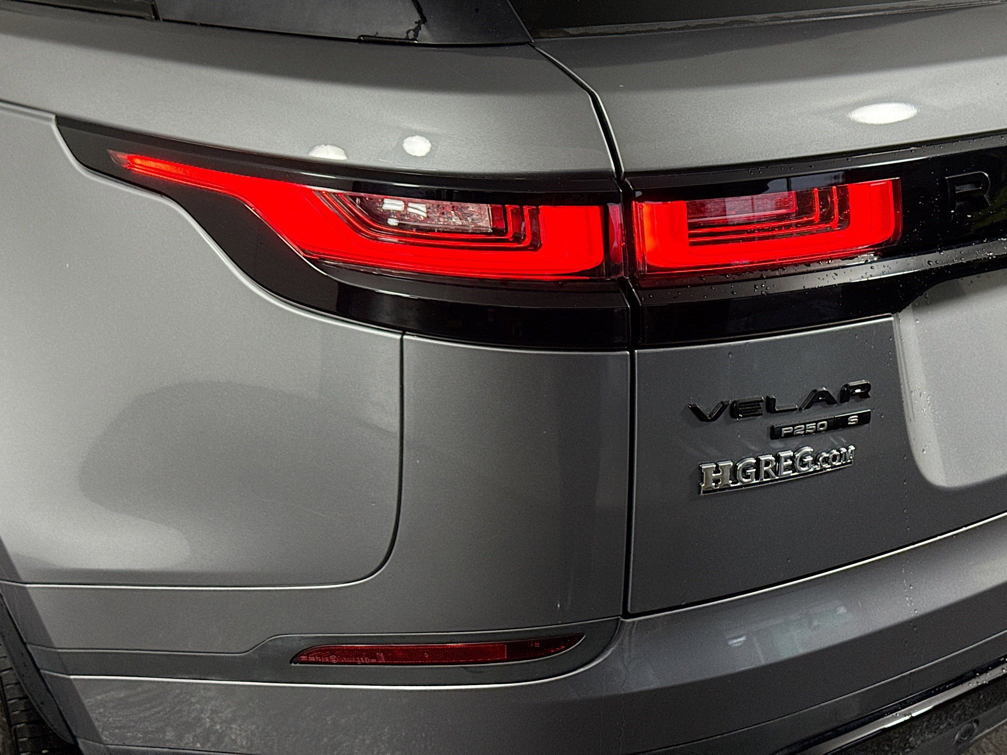 Used 2020 Land Rover Range Rover Velar S image 36