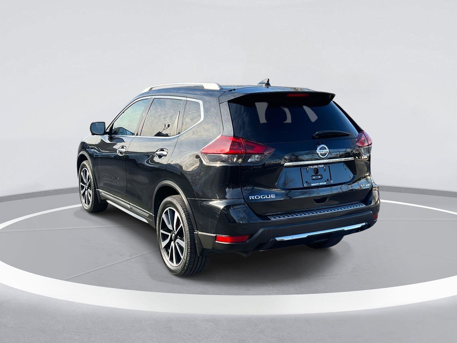 Used 2020 Nissan Rogue SL w/ Premium Package image 7