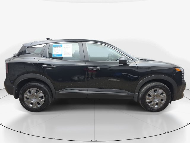 Used 2026 Nissan Kicks S FWD image 5