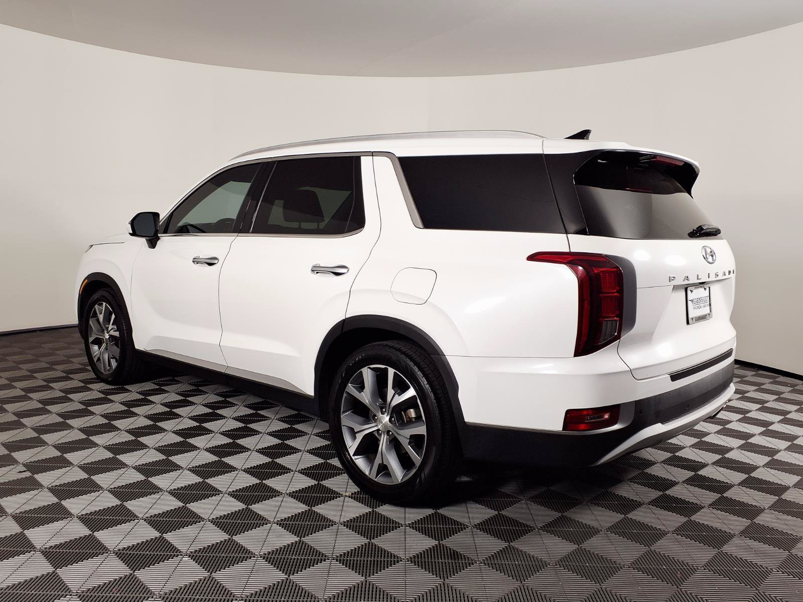 Certified 2021 Hyundai Palisade SEL FWD image 6