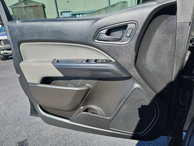 Used 2020 Chevrolet Colorado W/T w/ Custom Special Edition image 29