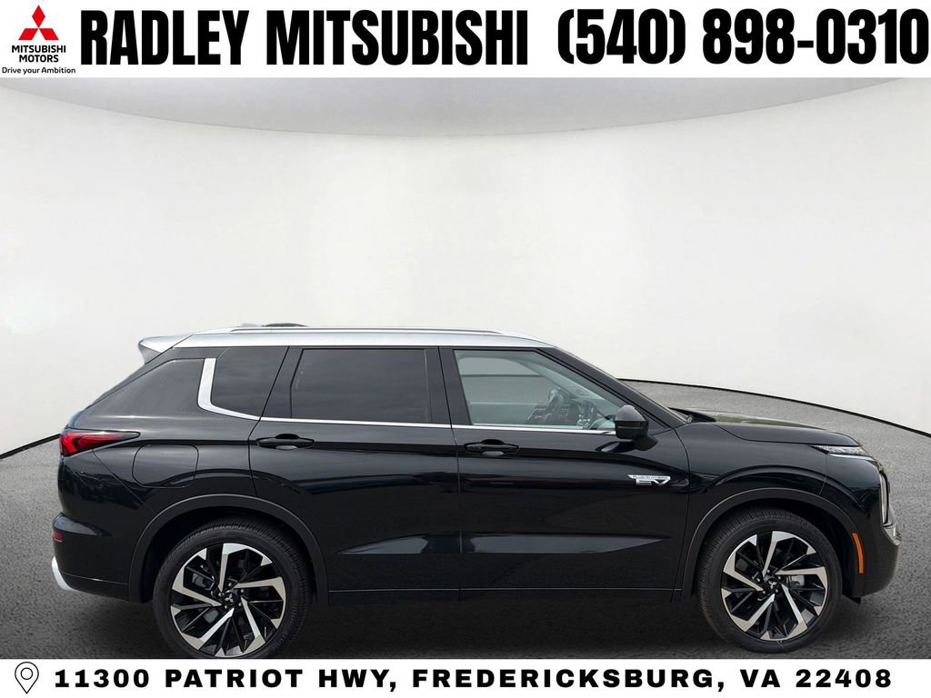 New 2025 Mitsubishi Outlander SEL image 6