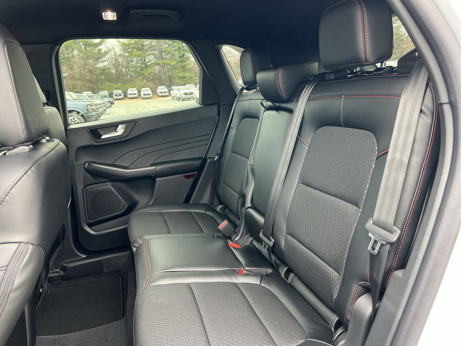 New 2026 Ford Escape ST-Line Select w/ Equipment Group 401A image 24