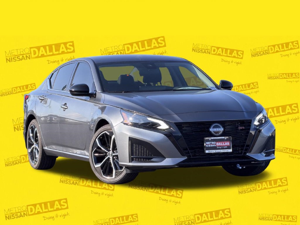 New 2026 Nissan Altima 2.5 SR FWD image 2