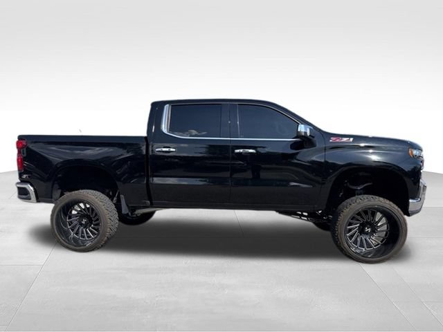 Used 2022 Chevrolet Silverado 1500 LTZ w/ LTZ Premium Package AWD/4WD image 4