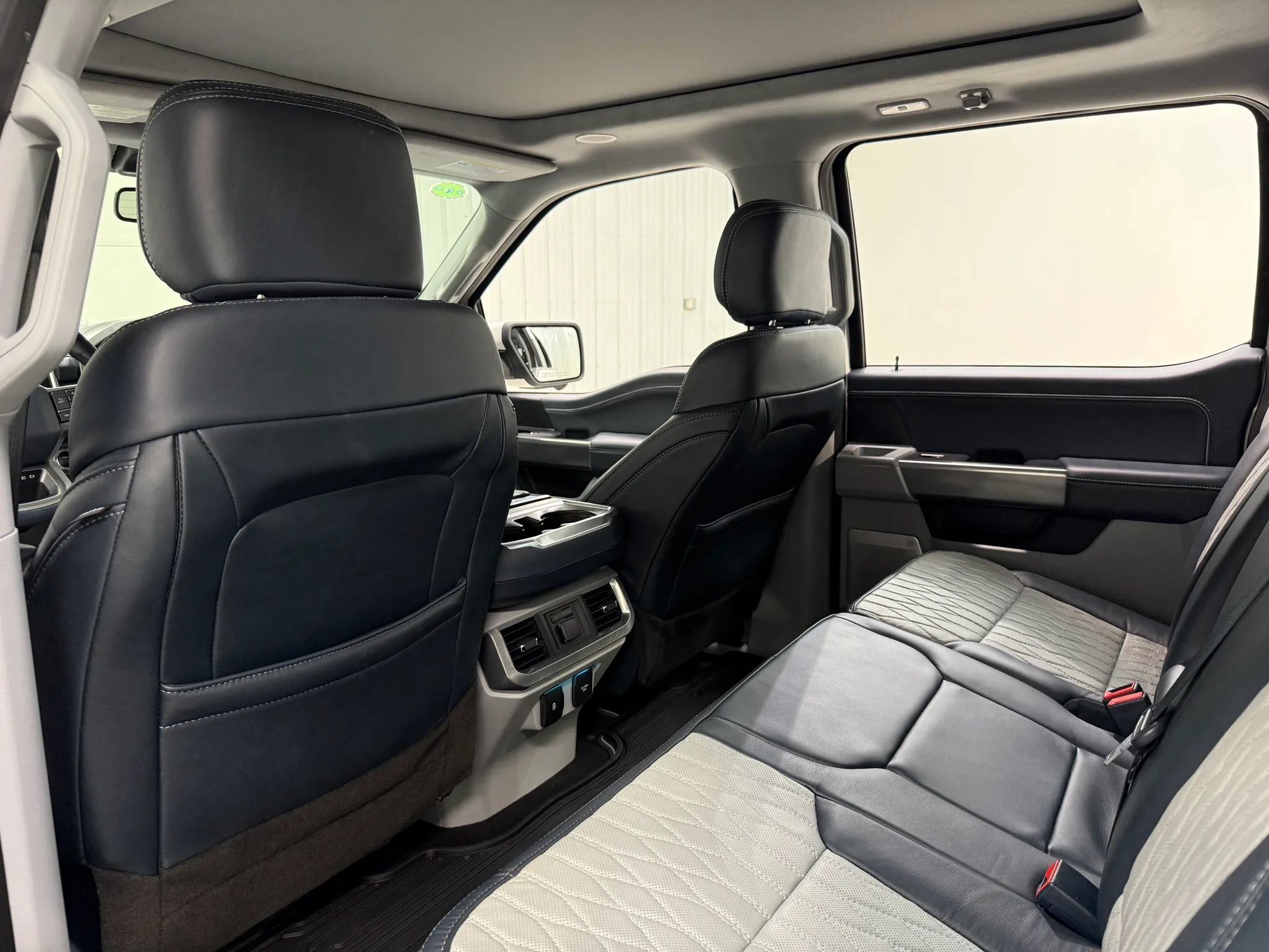 Used 2023 Ford F150 Limited AWD/4WD image 16