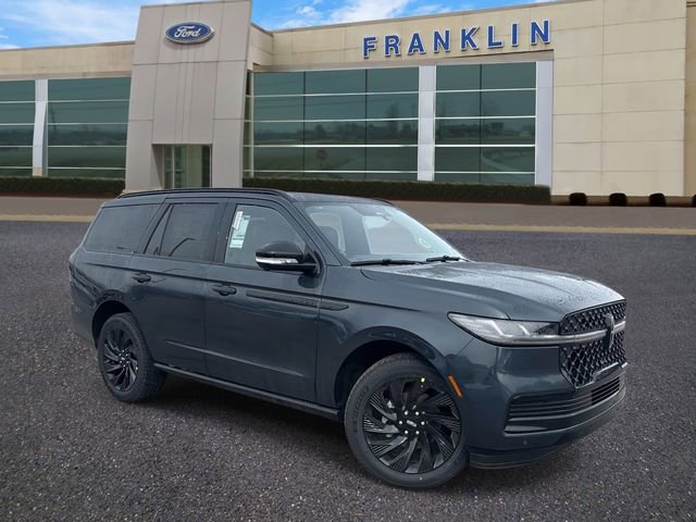 New 2026 Lincoln Navigator Reserve w/ Jet Appearance Package image 1