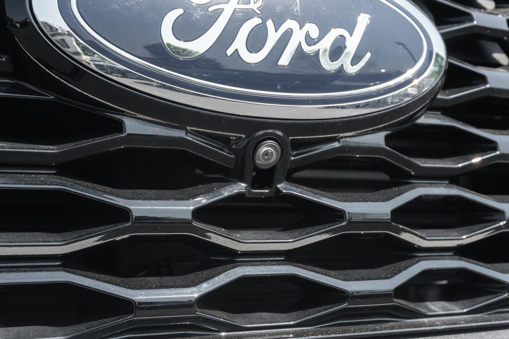 Used 2024 Ford Explorer ST w/ Equipment Group 401A AWD/4WD image 4