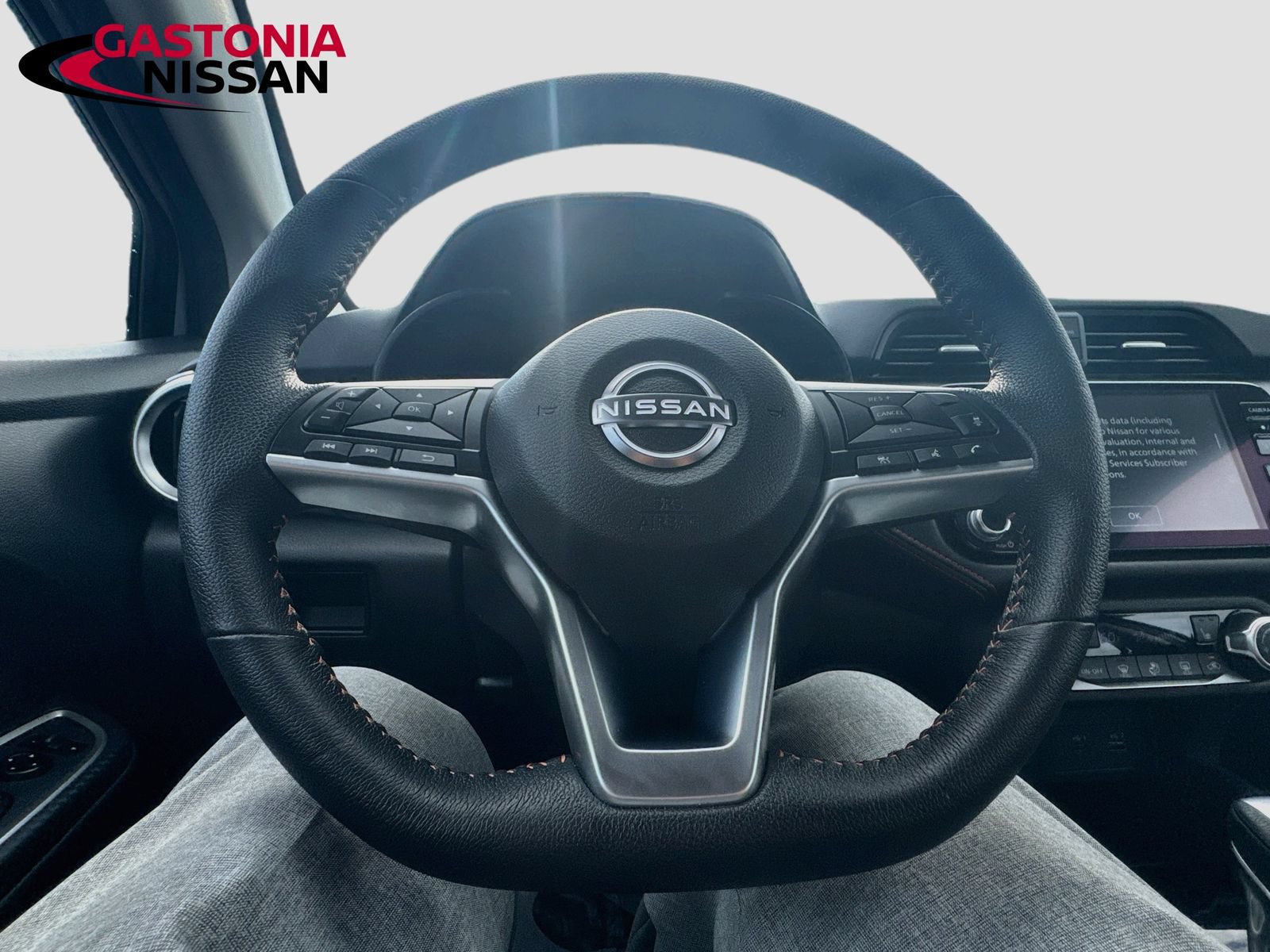 Used 2025 Nissan Versa SR w/ Trunk Package FWD image 14