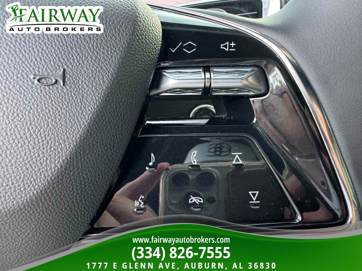 Used 2026 Cadillac Escalade Sport w/ LPO, Floor Liner Package RWD image 21