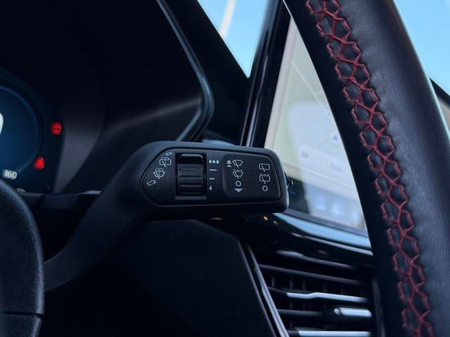 Used 2023 Ford Escape ST-Line Select w/ Tech Pack #2 image 10