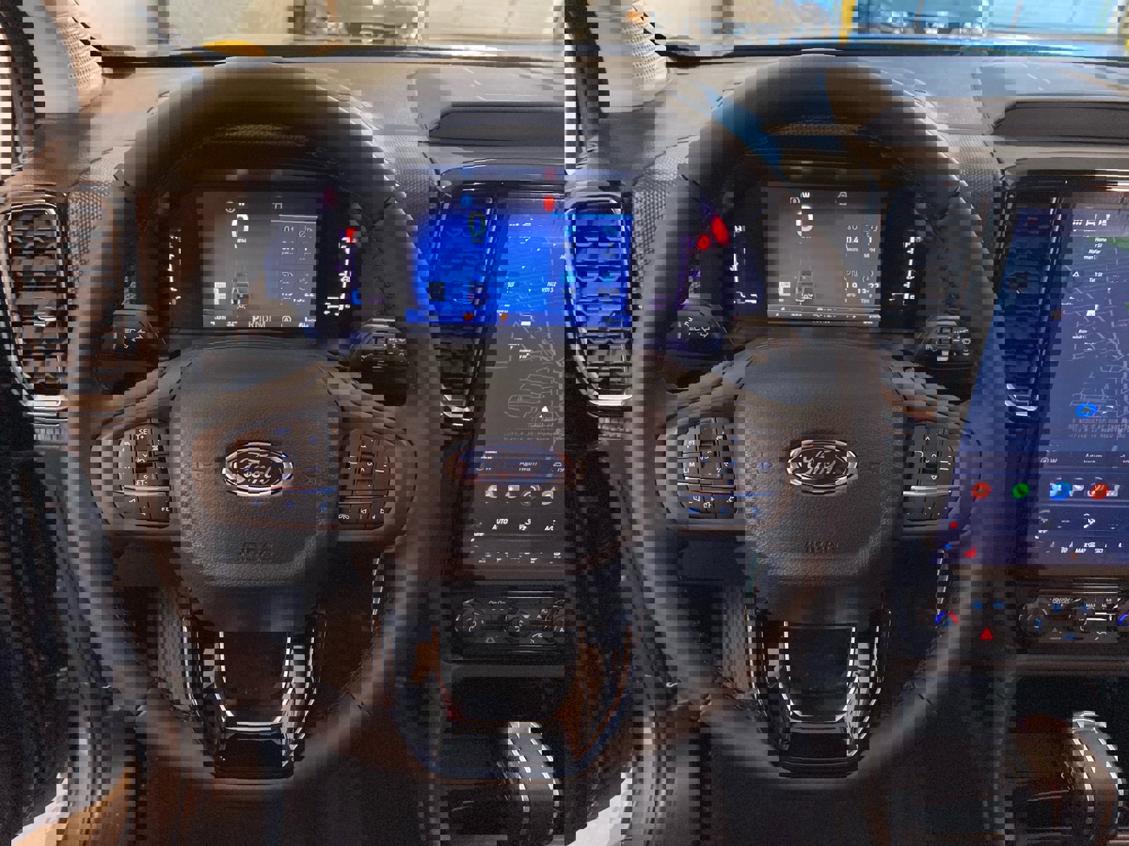 New 2025 Ford Ranger XLT w/ Equipment Group 301A High image 18