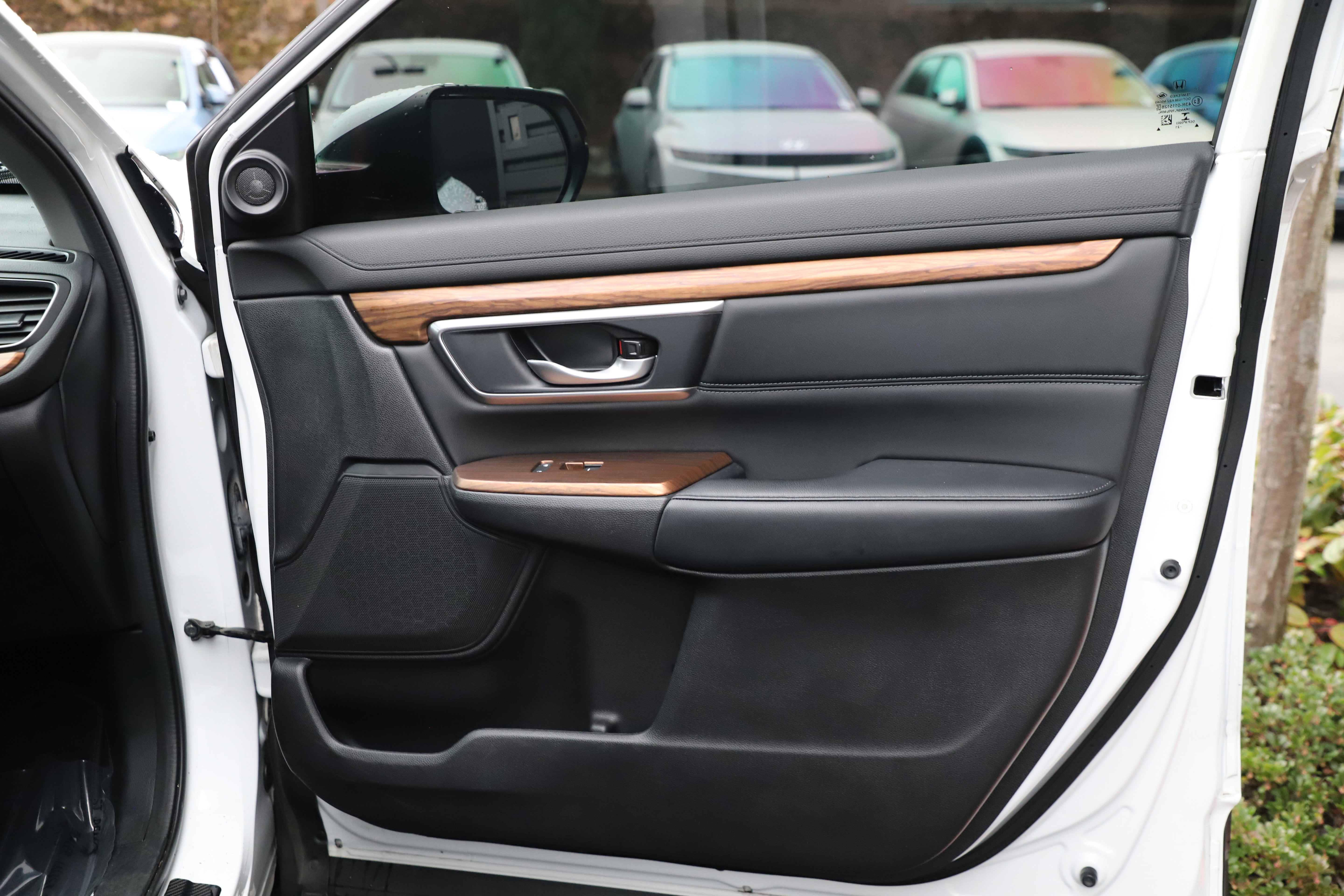 Used 2021 Honda CR-V EX-L image 9