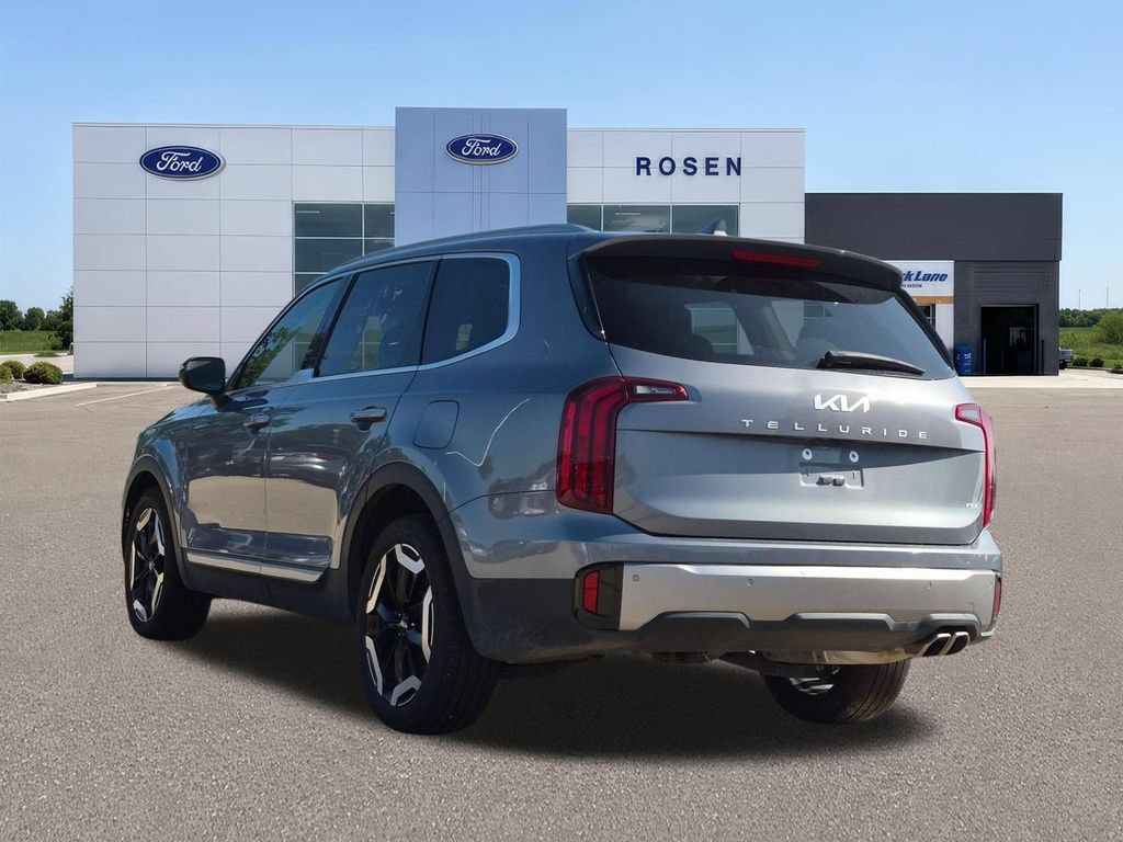 Used 2025 Kia Telluride S AWD/4WD image 5