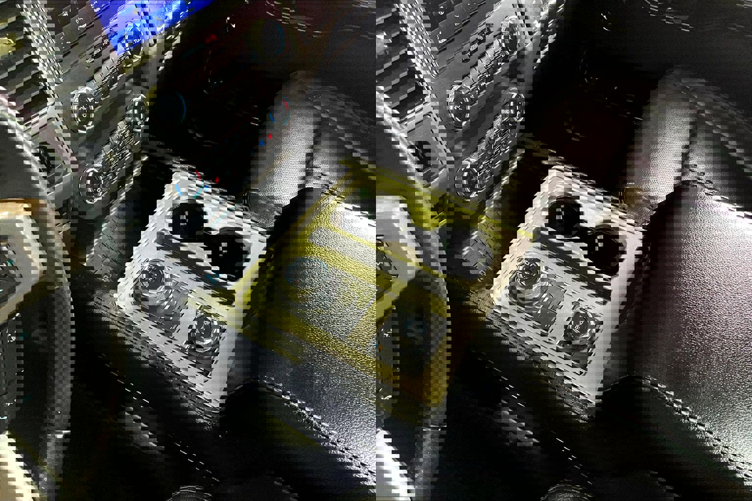 Used 2021 Ford Expedition XLT image 17