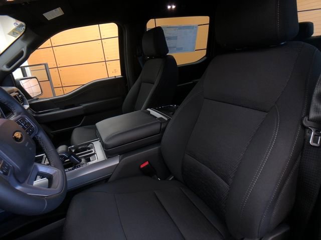 New 2025 Ford F150 XLT w/ Equipment Group 301A Standard image 10