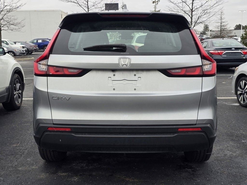 Used 2024 Honda CR-V LX image 6