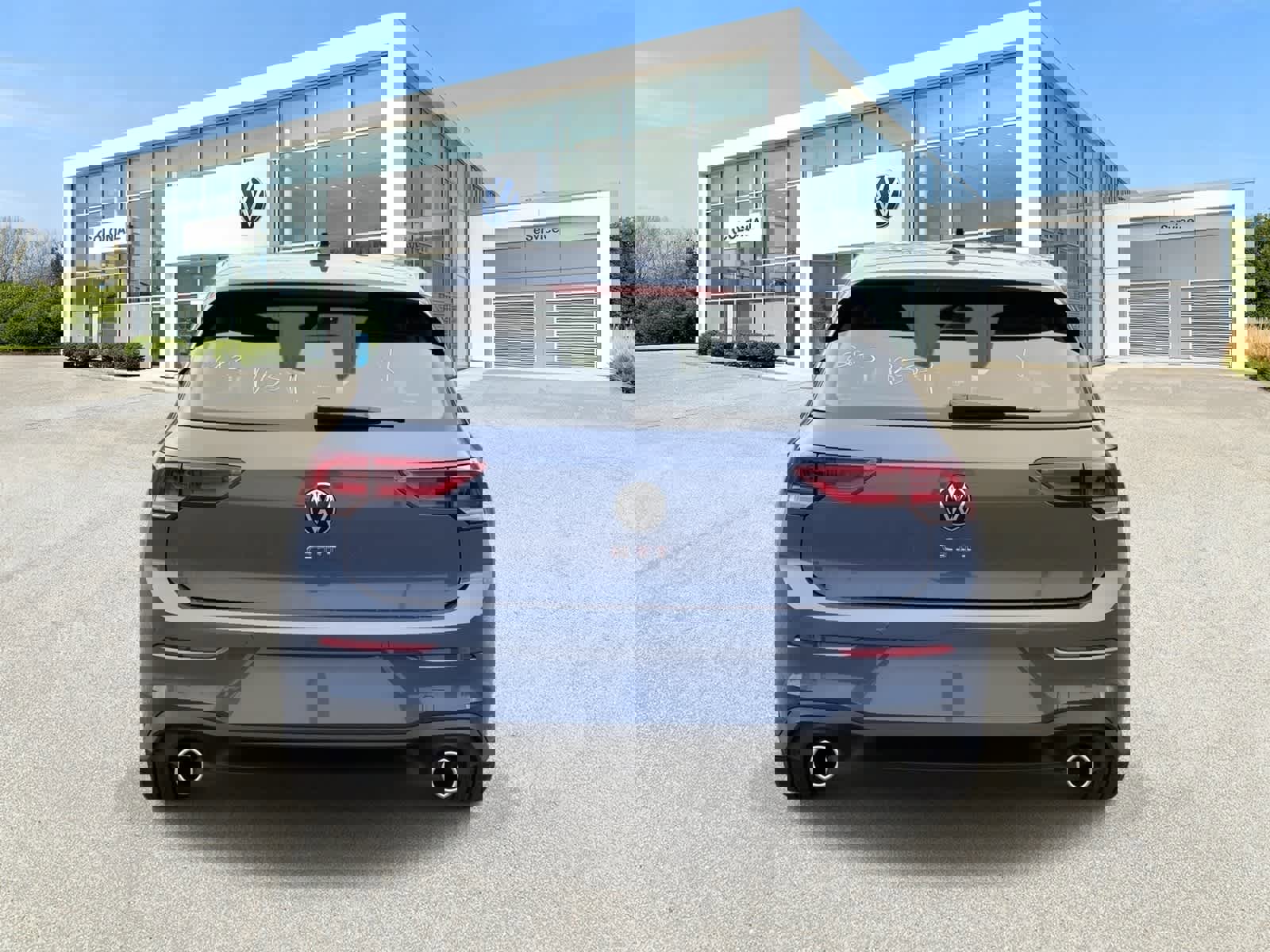 New 2026 Volkswagen GTI SE FWD image 4