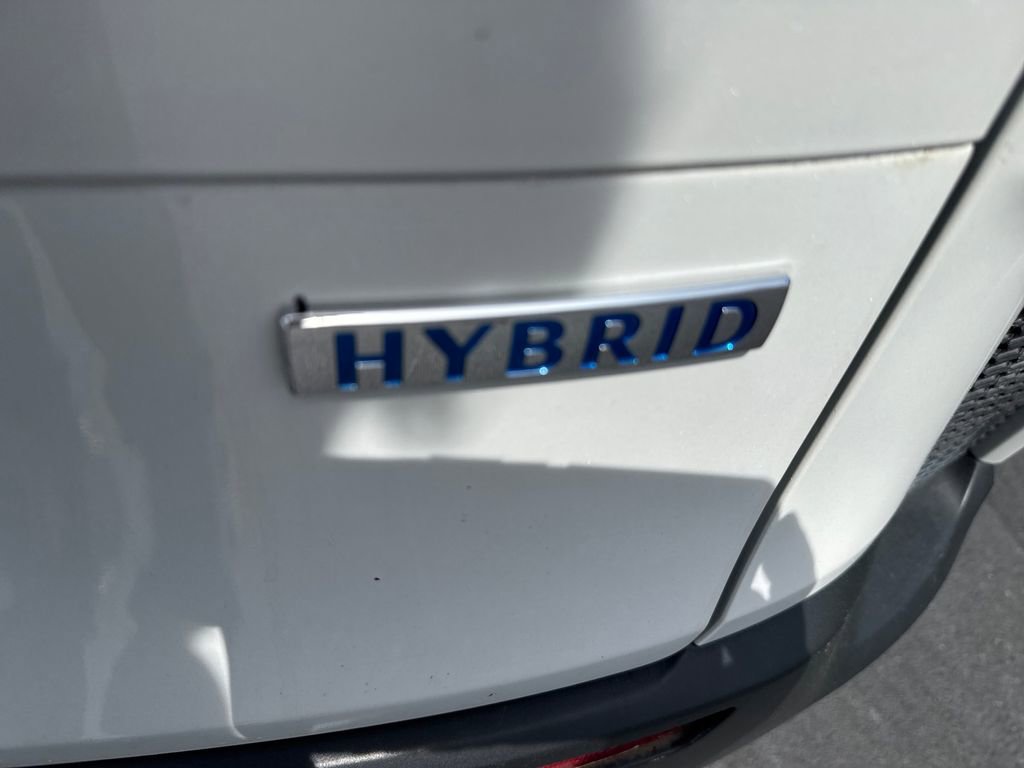 Used 2025 MAZDA CX-50 AWD 2.5 Hybrid w/ Premium Pkg image 31