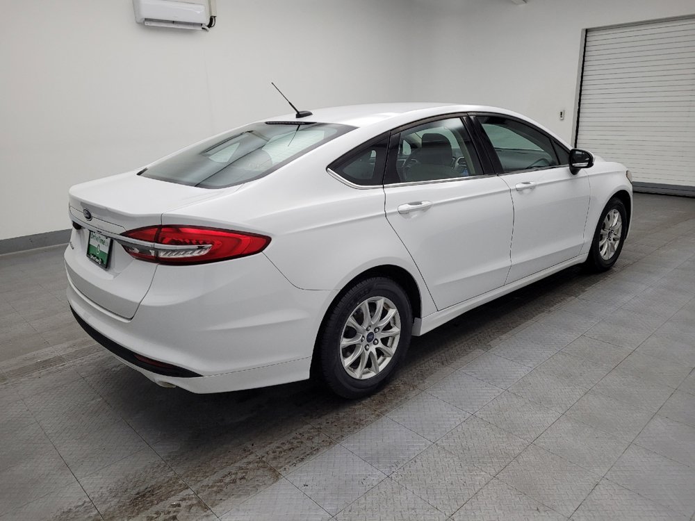Used 2017 Ford Fusion S image 10
