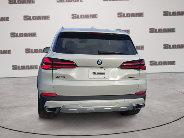 New 2026 BMW X5 xDrive40i AWD/4WD image 4