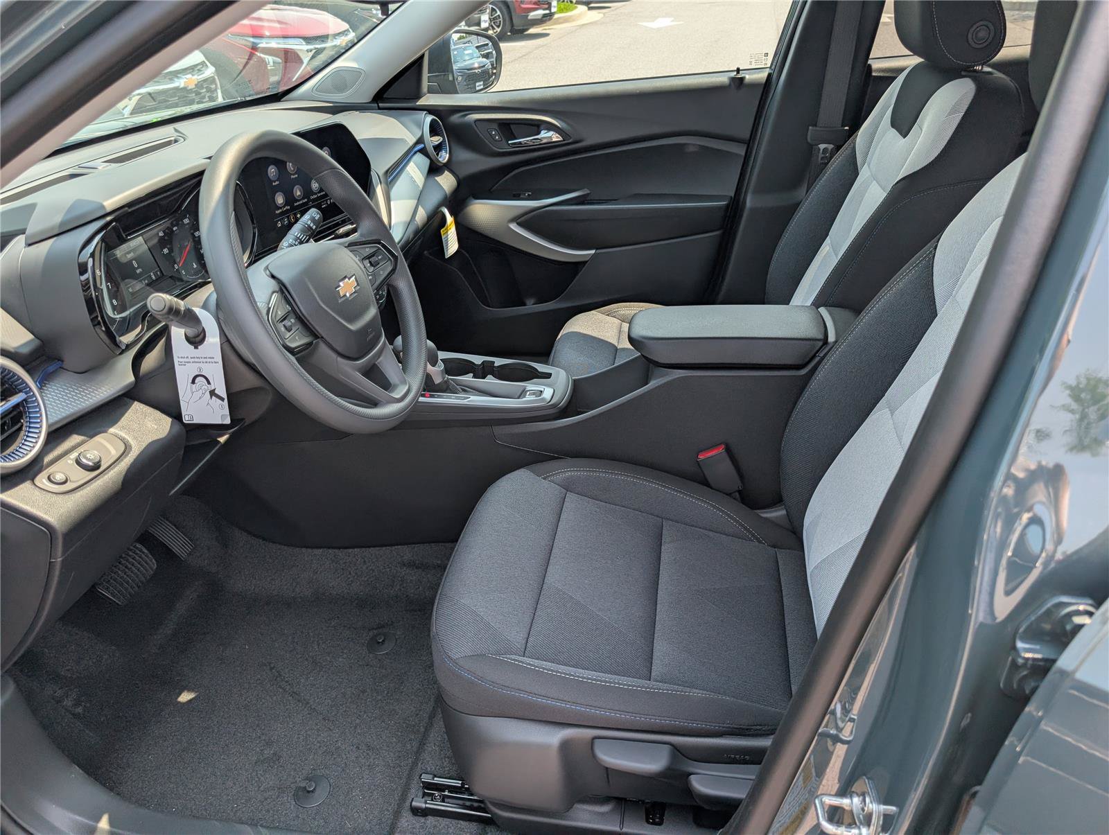 New 2026 Chevrolet Trax LS FWD image 10