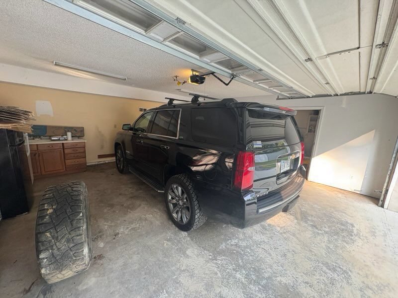 Used 2016 Chevrolet Tahoe LTZ AWD/4WD image 2