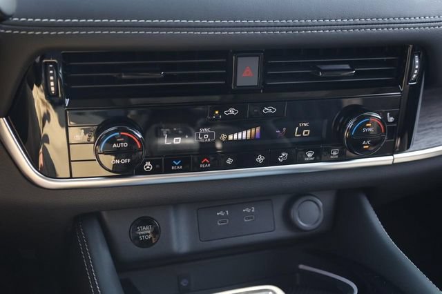 New 2026 Nissan Rogue Platinum w/ Platinum Premium Package AWD/4WD image 13